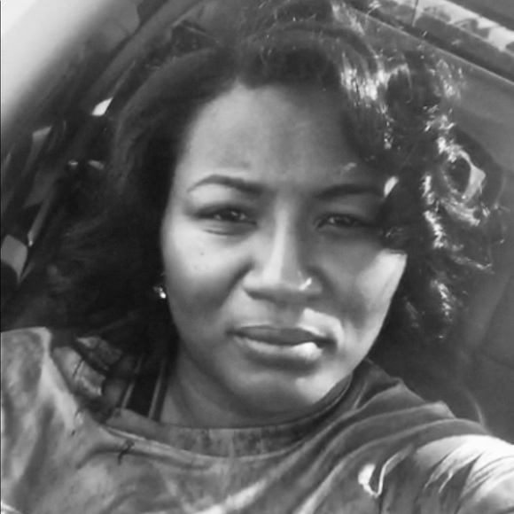 Meet your Posher, Fe - Picture 1 of 1